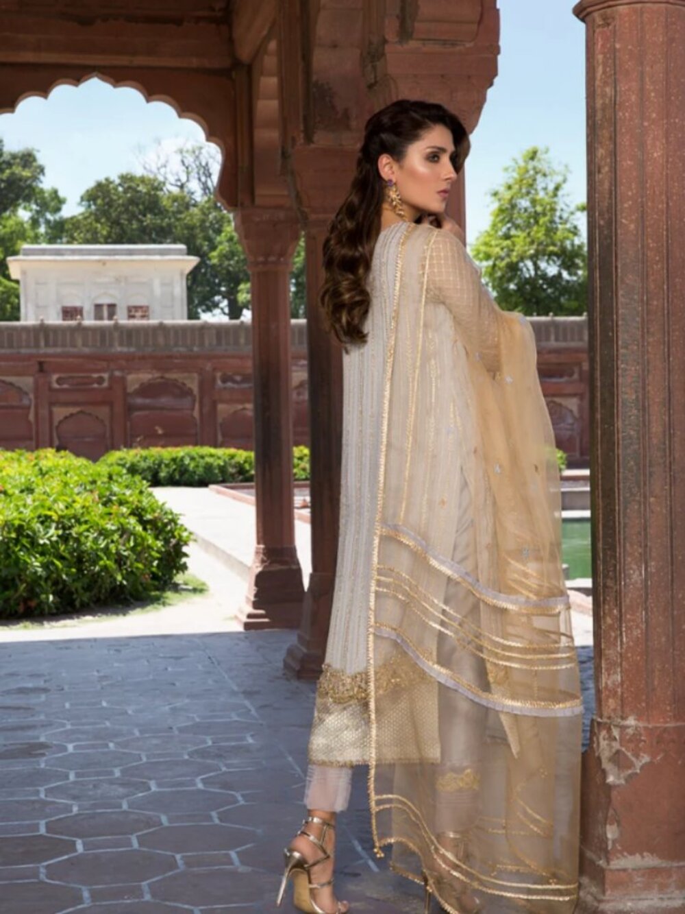 Faiza Saqlain Grey and Gold Suit